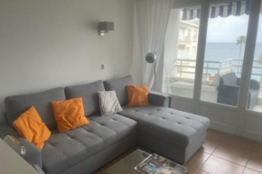 STUDIO facing the sea in Juan les Pins